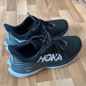 Hoka Mach 5